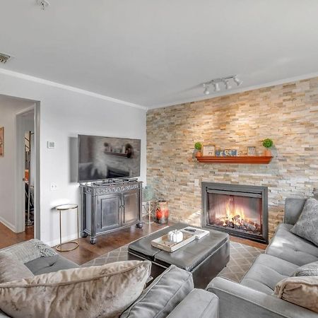 Nash Gold Private Condo - 2Bed, 2Bath, Sleep 6, 25 Min Walk To Broadway And All Nashville Attractions, Pool, Gym Εξωτερικό φωτογραφία