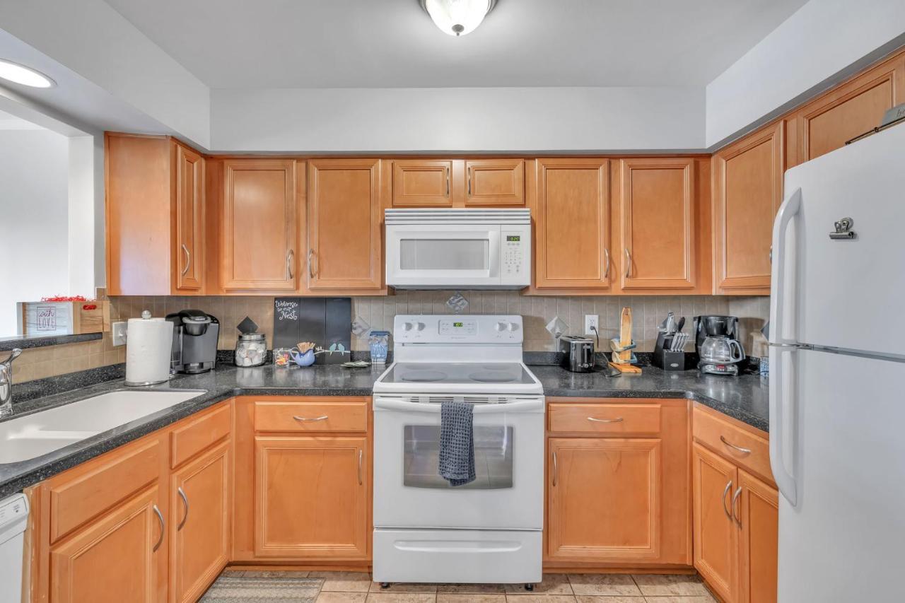 Nash Gold Private Condo - 2Bed, 2Bath, Sleep 6, 25 Min Walk To Broadway And All Nashville Attractions, Pool, Gym Εξωτερικό φωτογραφία