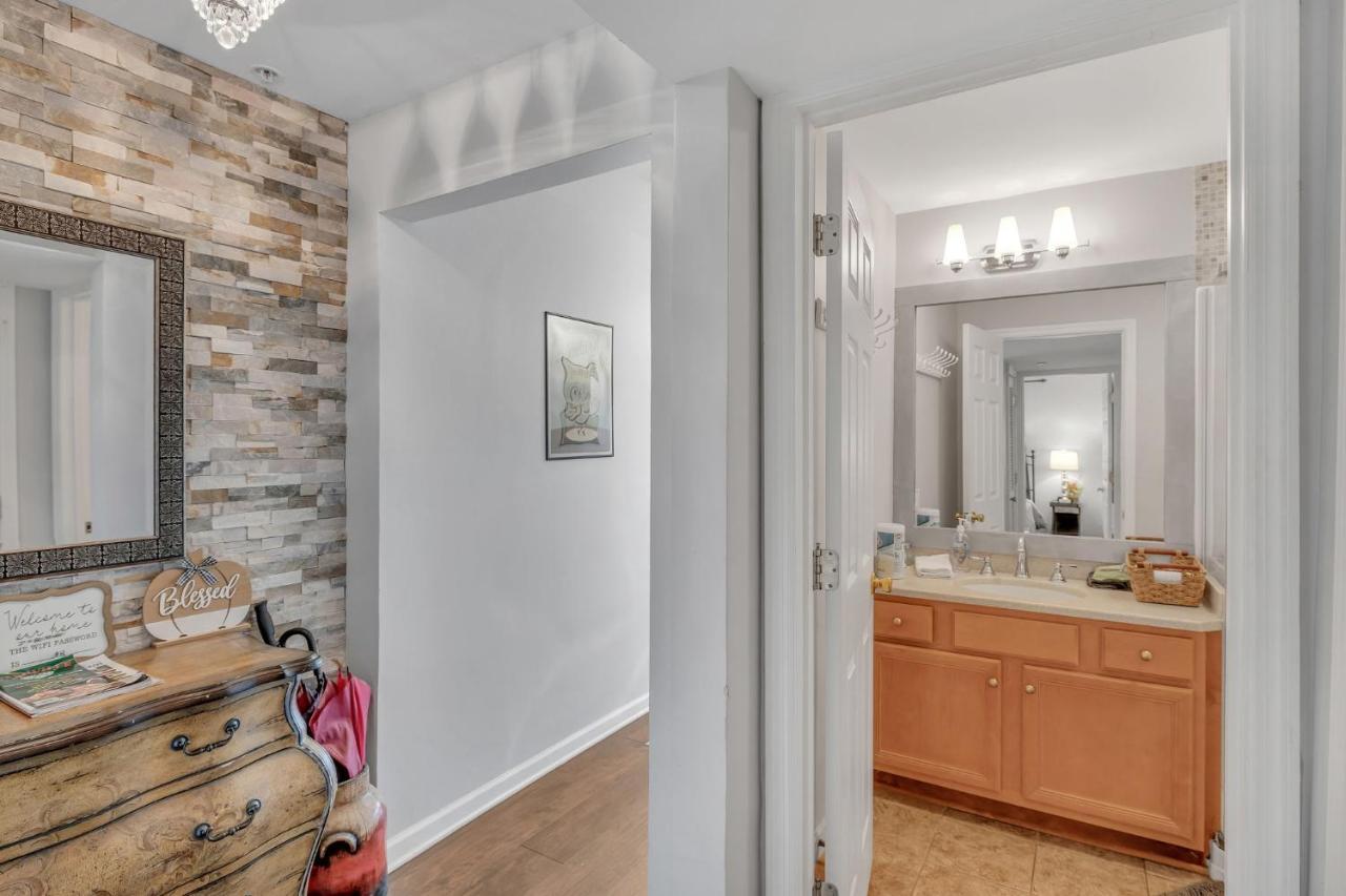 Nash Gold Private Condo - 2Bed, 2Bath, Sleep 6, 25 Min Walk To Broadway And All Nashville Attractions, Pool, Gym Εξωτερικό φωτογραφία