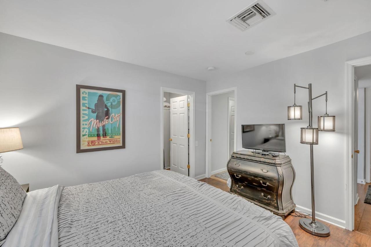 Nash Gold Private Condo - 2Bed, 2Bath, Sleep 6, 25 Min Walk To Broadway And All Nashville Attractions, Pool, Gym Εξωτερικό φωτογραφία