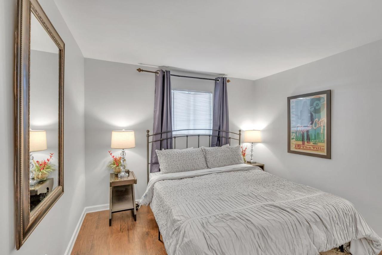 Nash Gold Private Condo - 2Bed, 2Bath, Sleep 6, 25 Min Walk To Broadway And All Nashville Attractions, Pool, Gym Εξωτερικό φωτογραφία